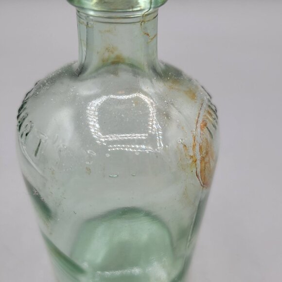 Vintage Mrs Stewarts Bluing Green Glass Bottle With Embossed Text - Picture 8 of 9